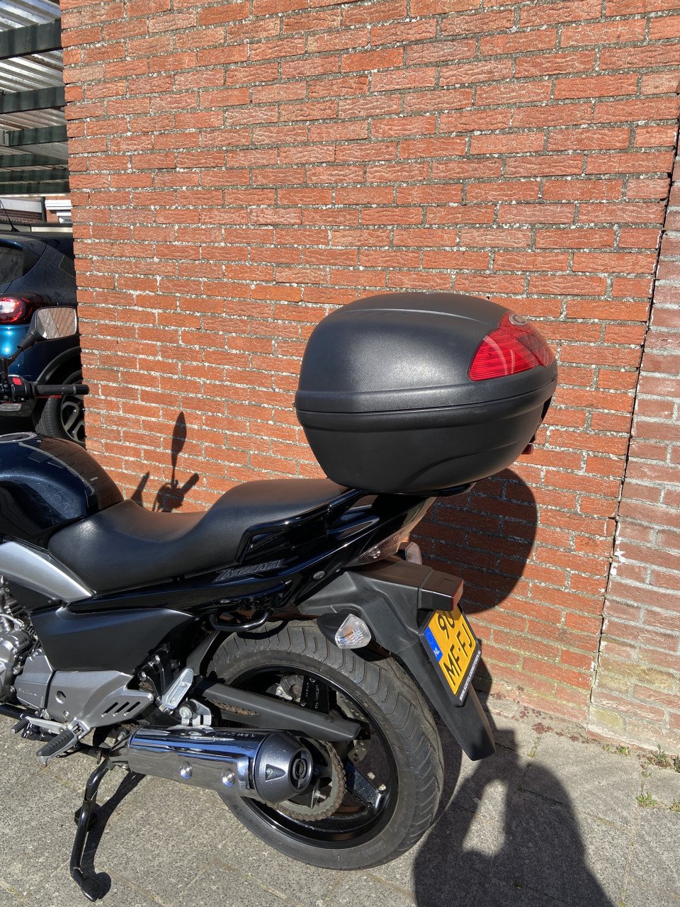 Motor Suzuki GS 250 Inazuma