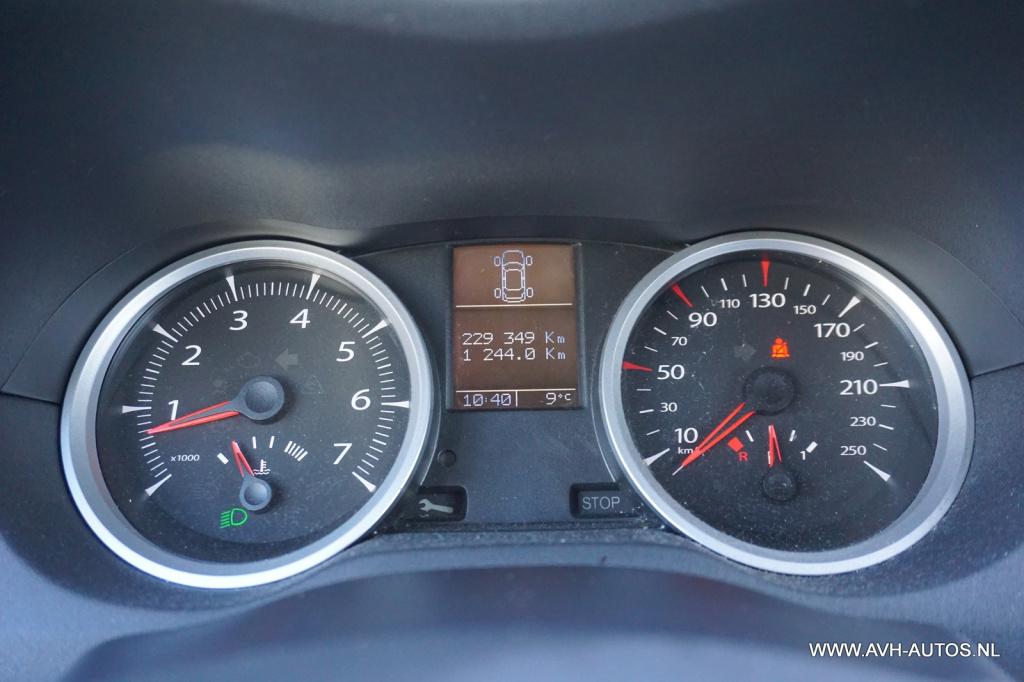 Renault Megane 1.6-16v business line, apk: 4-2027!