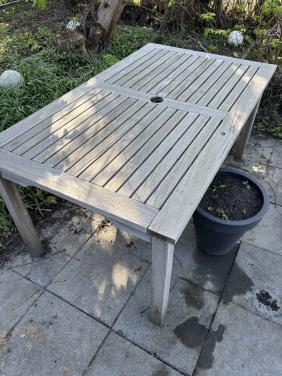 Hardhouten tuintafeltje 155x90cm