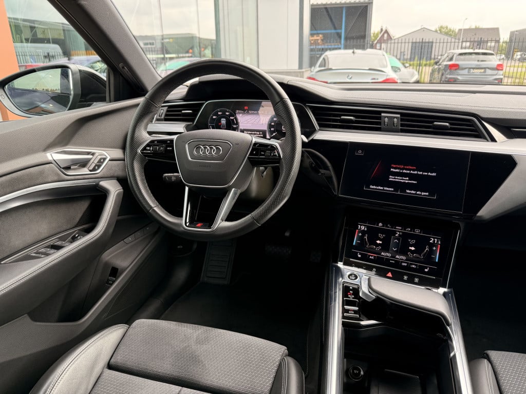 Audi E-tron sportback 55 quattro s edition 95 kwh | s-line | achteruitcamer