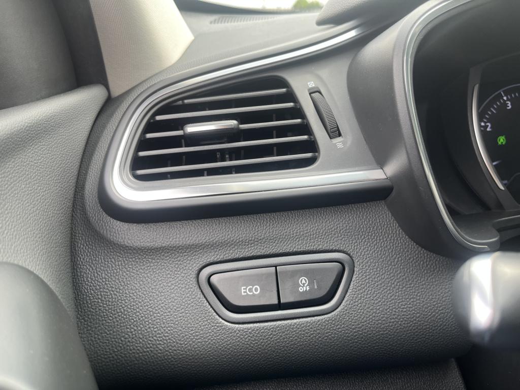 Renault Kadjar 1.2 tce bose navi carplay stoelverw