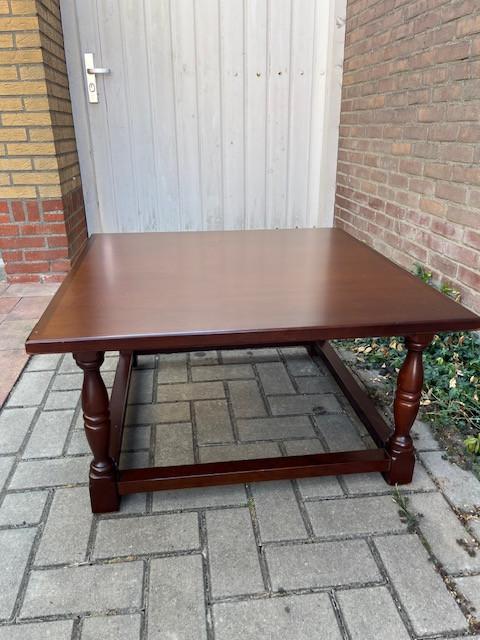 Salon tafel