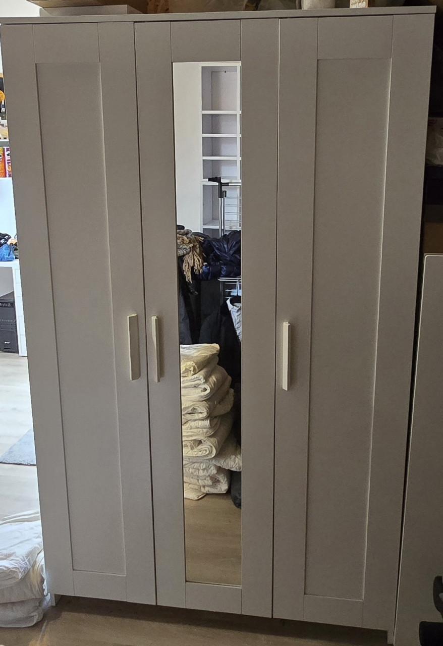 Witte IKEA BRIMNES kast 3-deurs