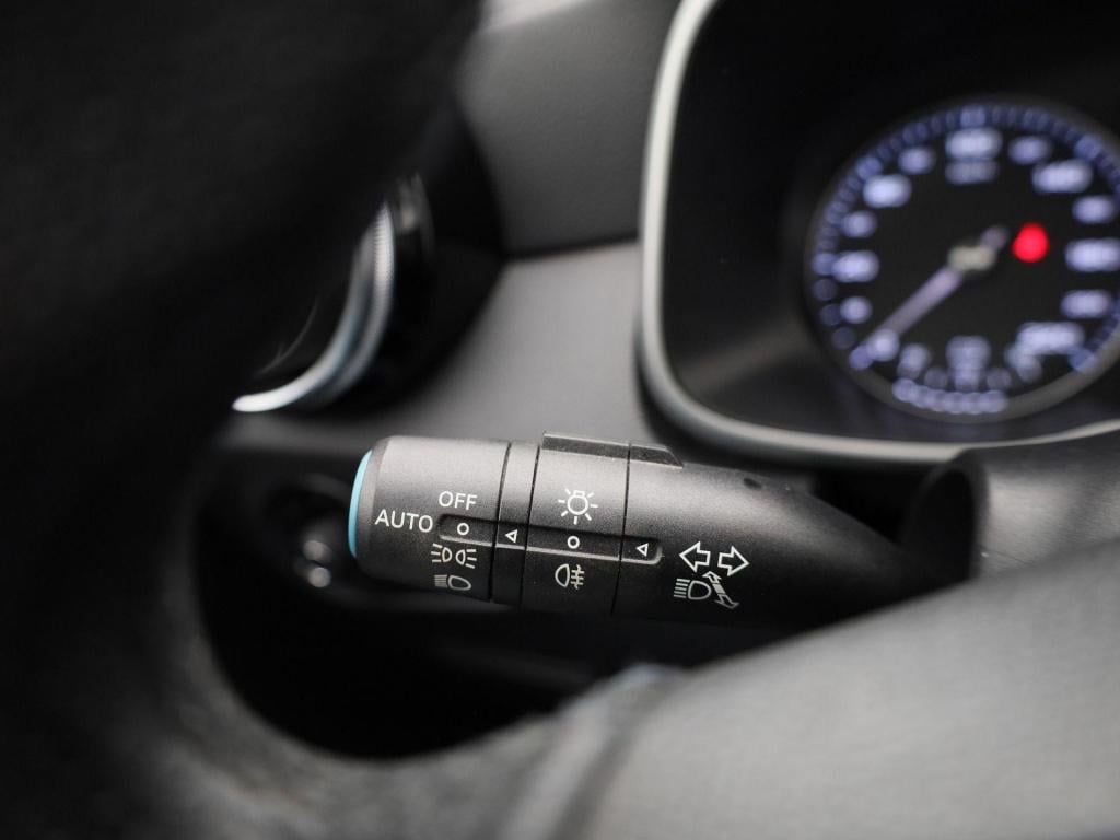 MG Zs Ev mg luxury 45 kwh | automaat | panoramadak | leder | navigatie | ai
