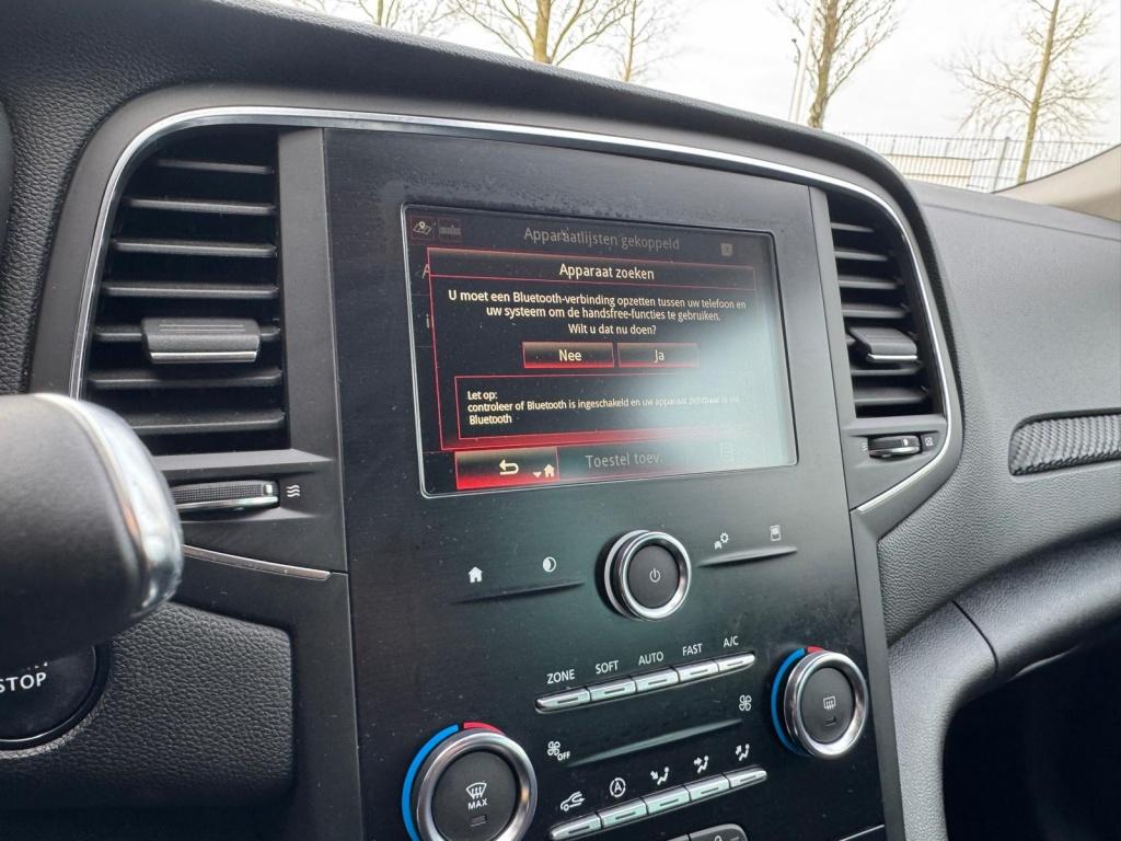 Renault Megane 1.3 tce | lm velgen | navi |