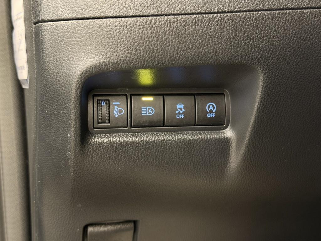 Toyota Aygo x 1.0 vvt-i mt play| camera| airco| adap.cruise