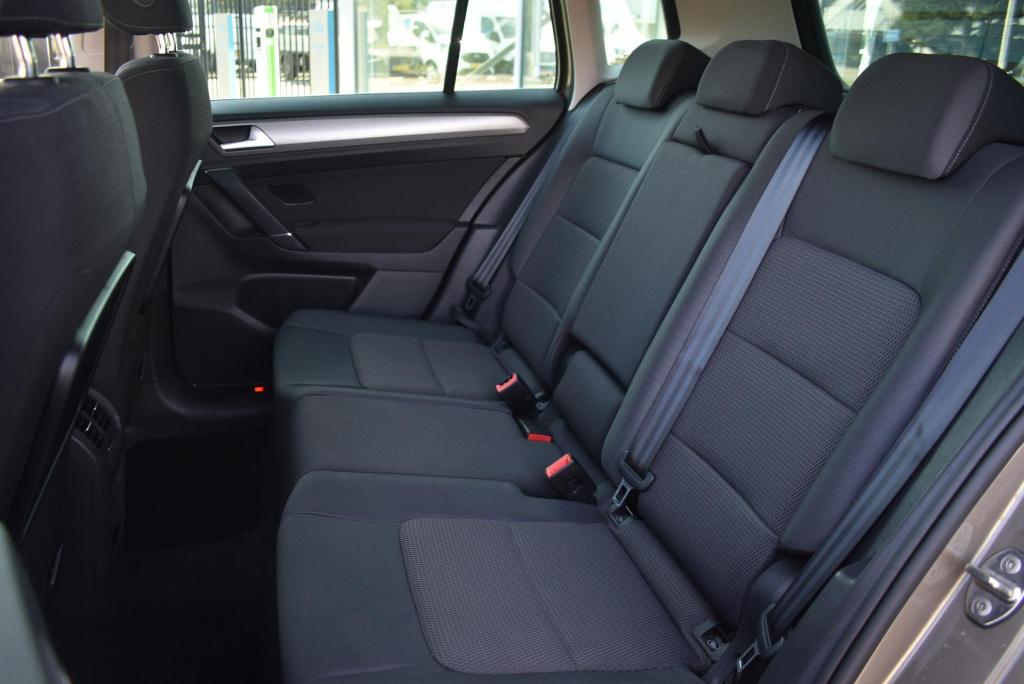 Volkswagen Golf Sportsvan 1.4 tsi business edition connected | climate cont