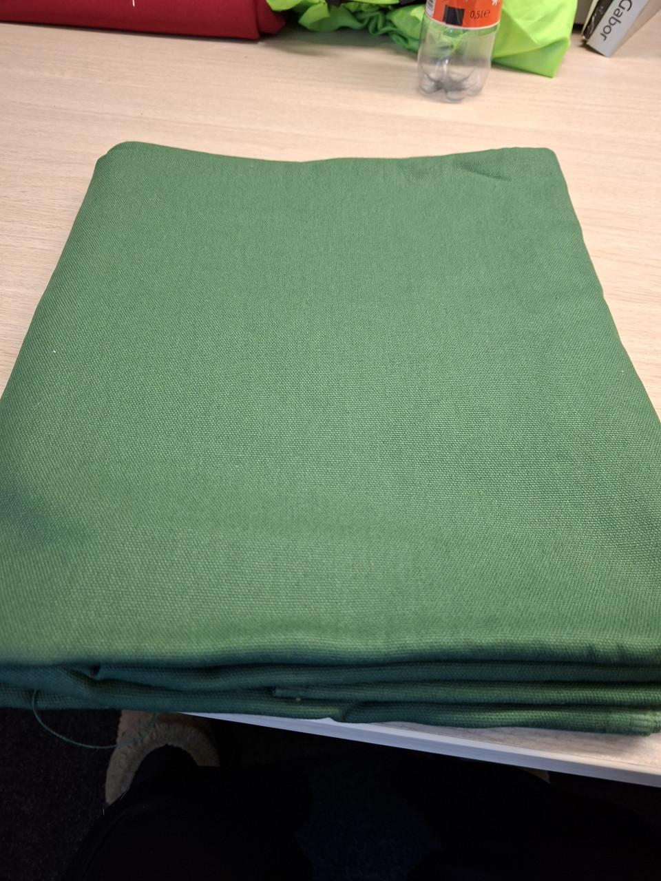 Lap stof 3m x 1,4 m, donkergroen