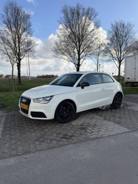 Audi A1 1.2 Tfsi 63KW 2011 Wit