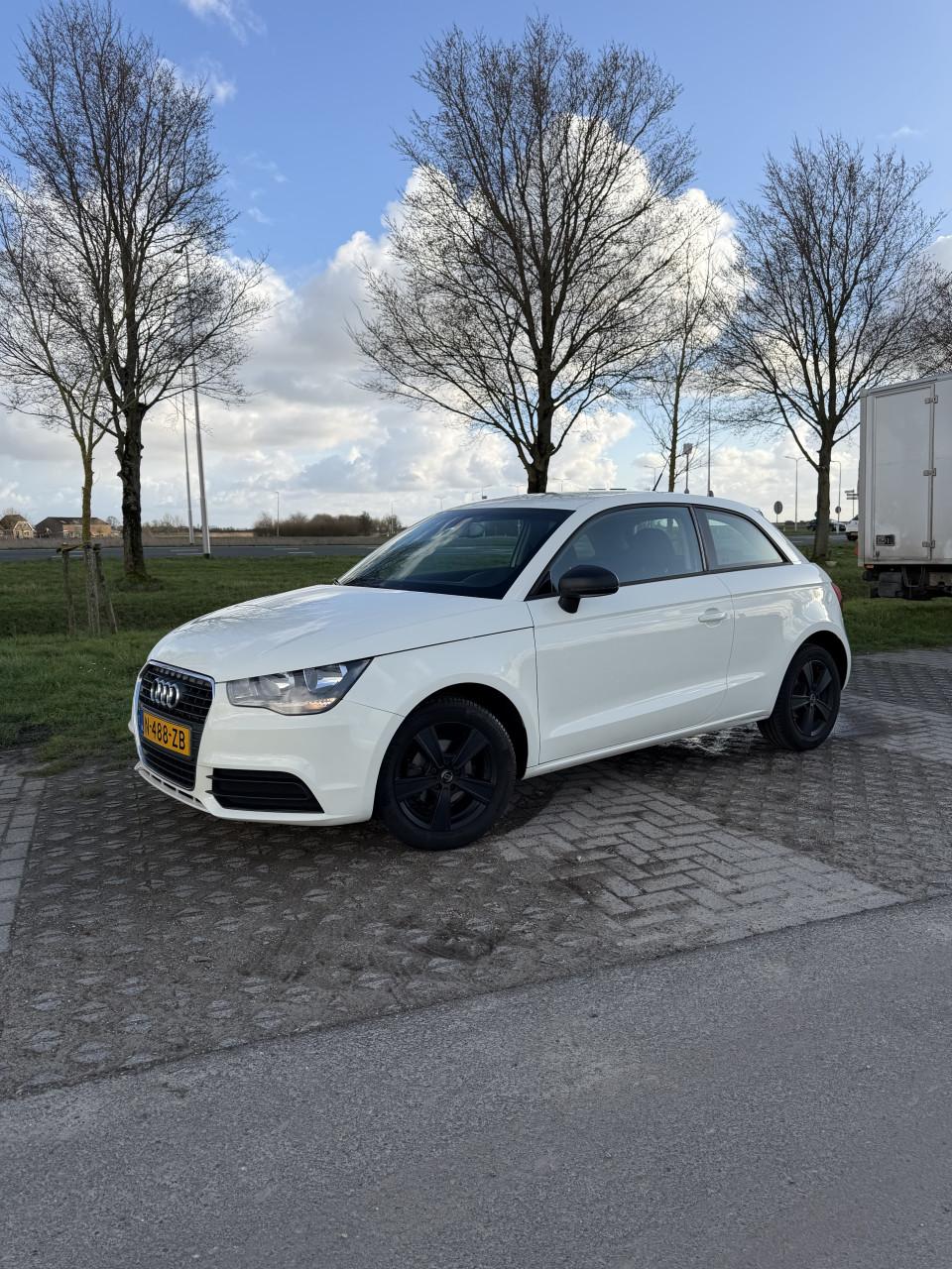 Audi A1 1.2 Tfsi 63KW 2011 Wit