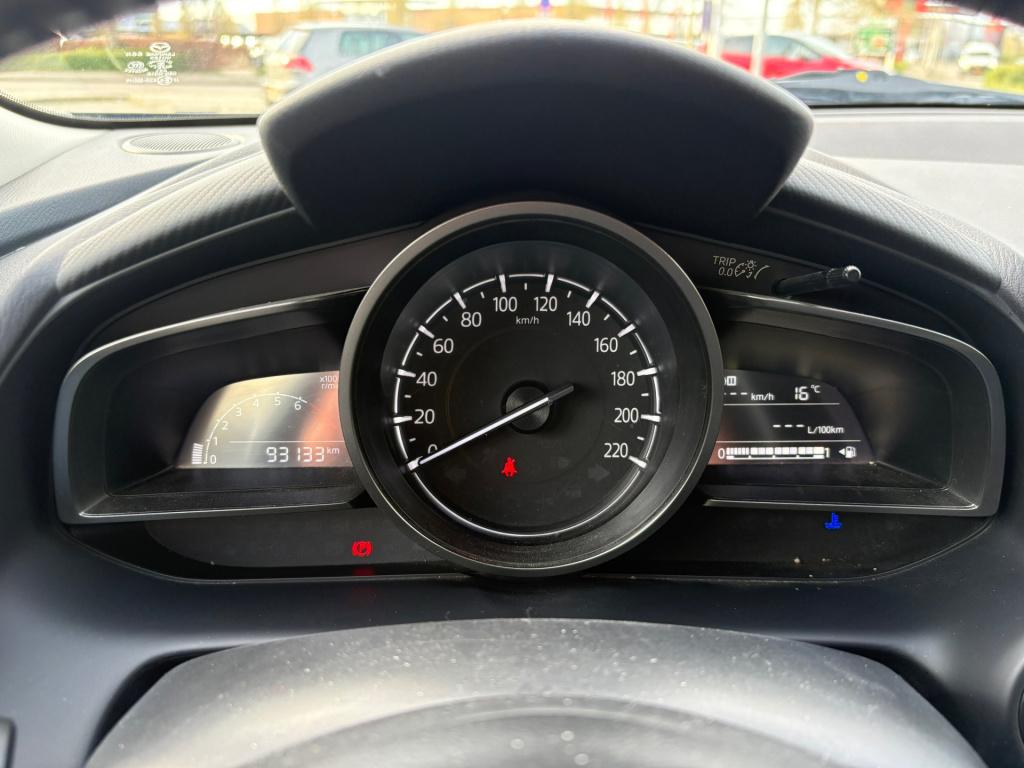 Mazda Cx-3 2.0 skyactiv-g 120 sport selected