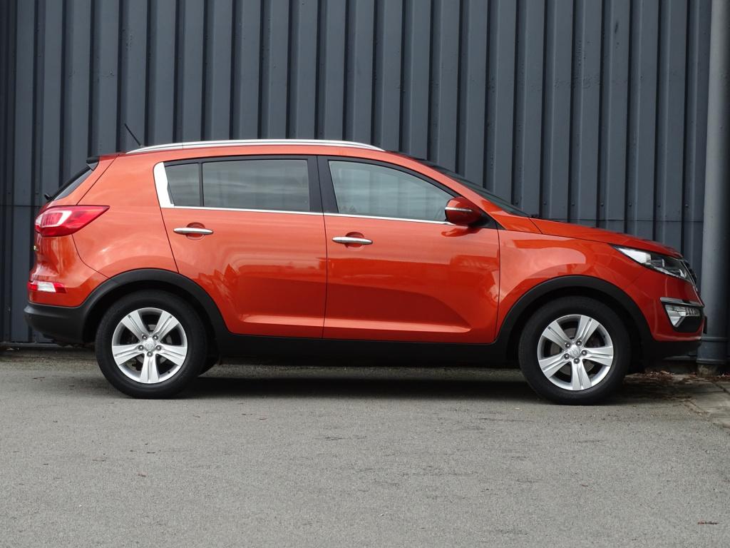 Kia Sportage 1.6 gdi x-ecutive plus pack | pano | bluetooth