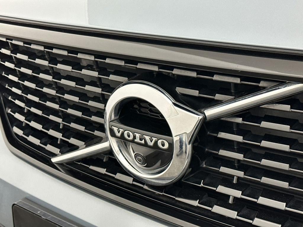 Volvo XC40 t5 262pk recharge r-design| pano| 360camera| ada.cruise| keyless