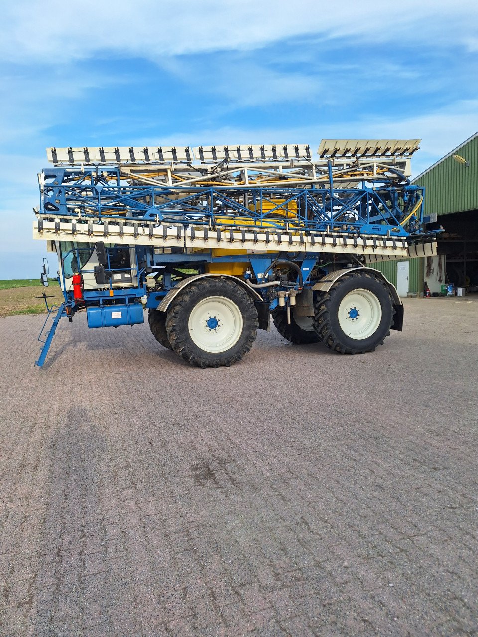 Delvano Euro Trac zelfrijdende spuitmachine