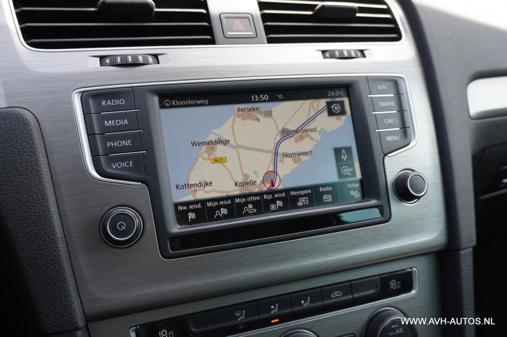 Volkswagen Golf variant 1.0 tsi business edition connected