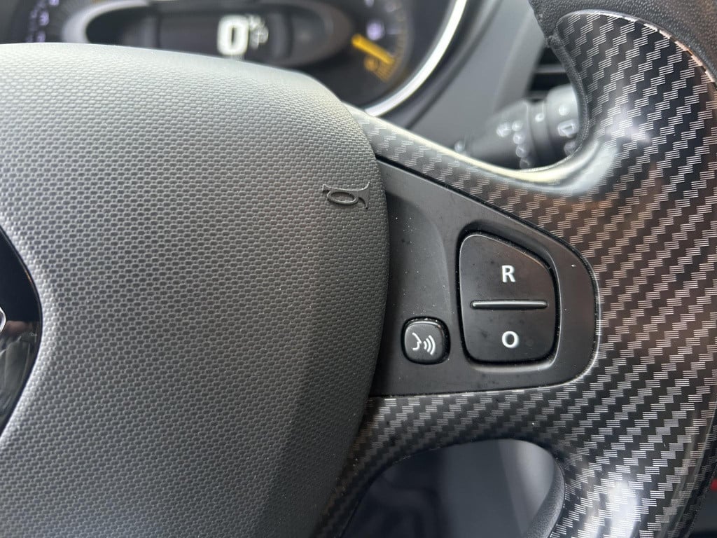 Renault Captur 1.2 tce helly hansen automaat