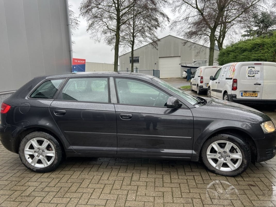 Audi A3 Sportback 1.8 TFSI Attraction Business Edition