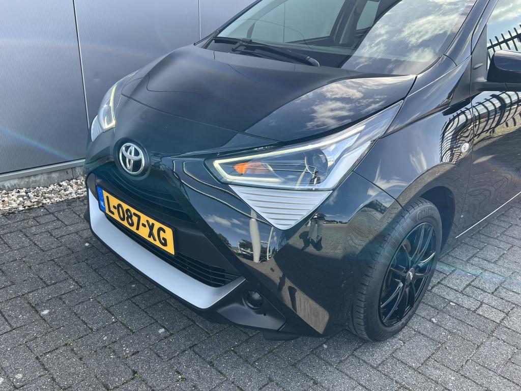 Toyota Aygo 1.0 vvt-i x-play | apple carpl./android auto | dealeronderhoude