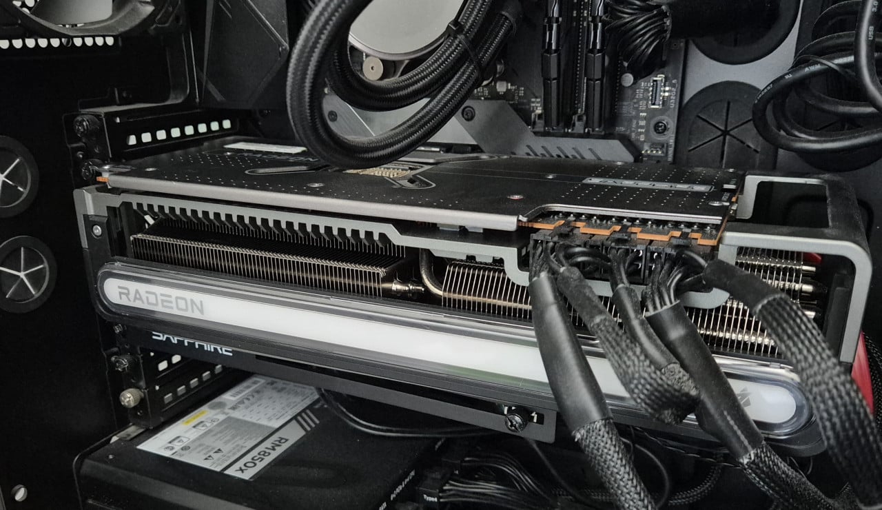 Sapphire Nitro+ AMD Radeon RX 7900 XT Vapor-X 20GB