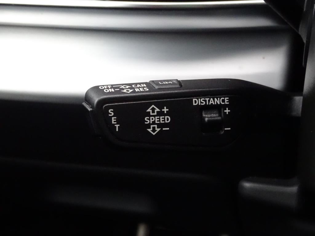 Audi Q8 55 tfsi e quattro pro line s | pano | matrix led | b&o 3d | 22"