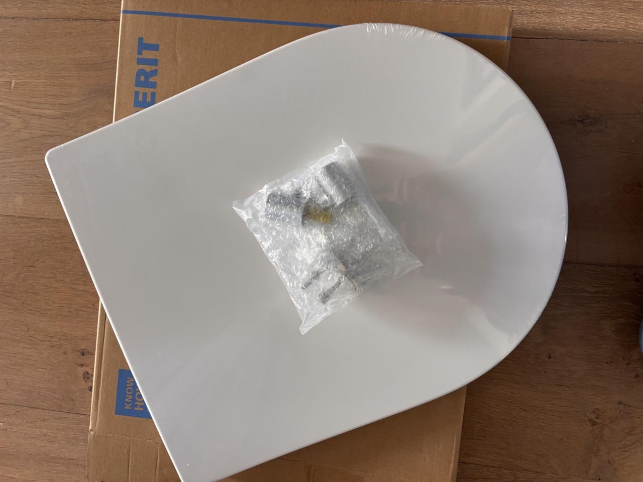 Geberit softclose toiletbril nieuw