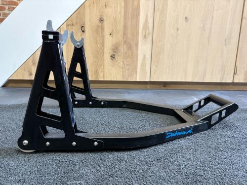 Paddock stand