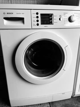 Bosch Wasmachine 6 kg A+++ 1400 toren als nieuw weinig gebruikt