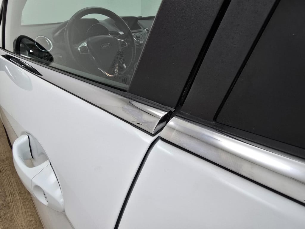 Ford Fiesta occasion 1.0 titanium luxe versie met cruisecontrol en sportvel