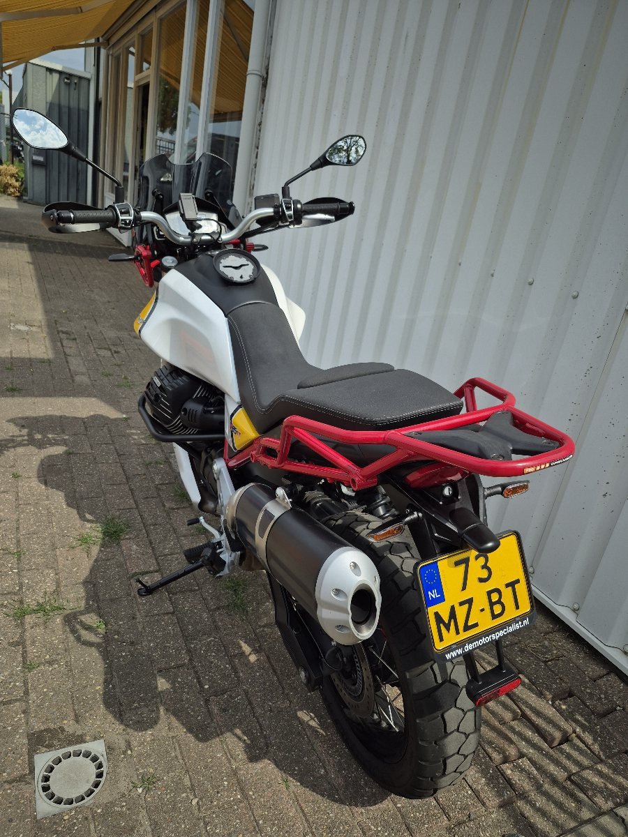 Moto Guzzi V85TT uit 2019