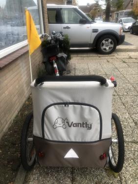 Kinder fietskar wandelwagen buggy