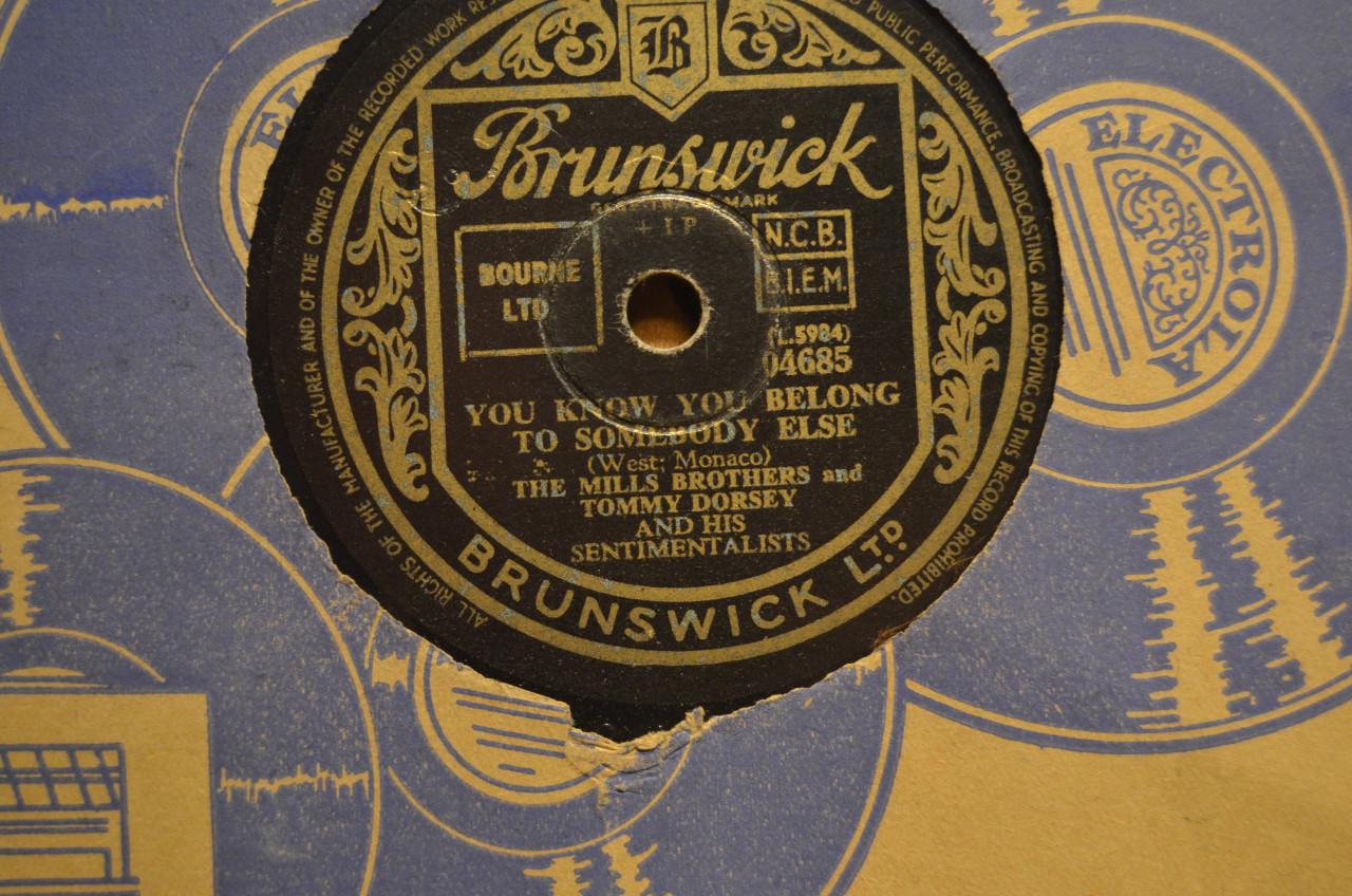 78 rpm Mills Brothers jaren '40 en '50 héél veel stuks. (2)
