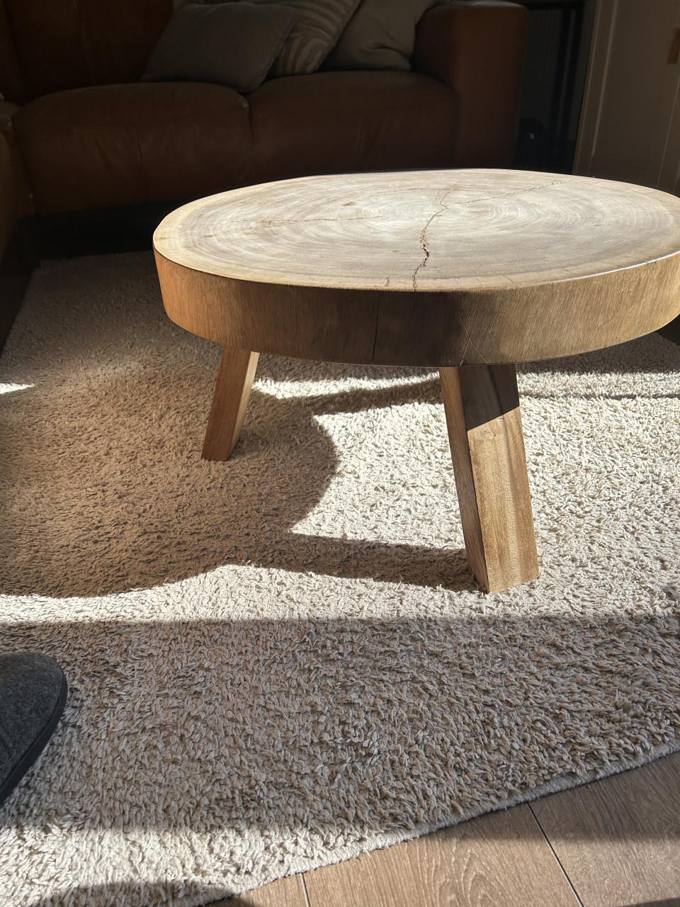 Salontafel rond boomstam