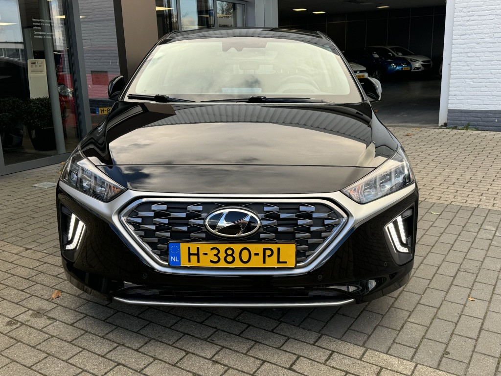 Hyundai Ioniq 1.6 gdi comfort plus | navigatie | achteruitrijcamera | cruis
