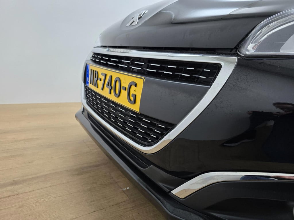 Peugeot 208 occasion 1.2 puretech allure met carplay en cruisecontrol | twe