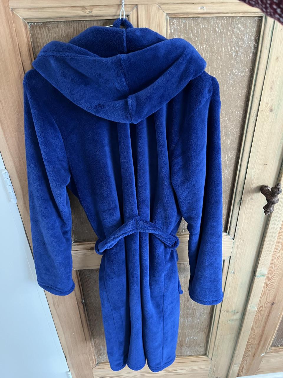 2 badjassen en 1 onesie