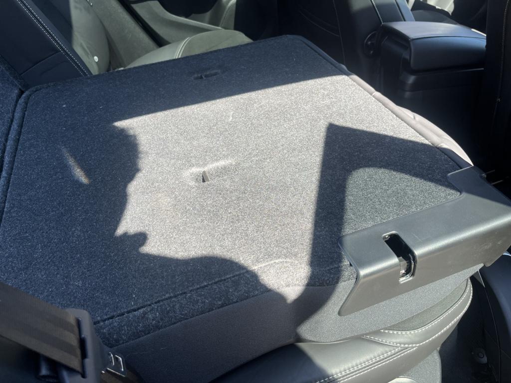 Volvo V40 1.5 t3 polar+ r-design sport pano navi trekhaak automaat