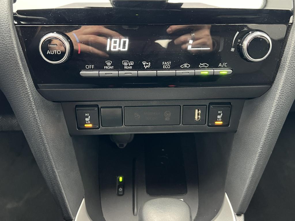 Toyota Yaris Cross 1.5 hybrid dynamic plus