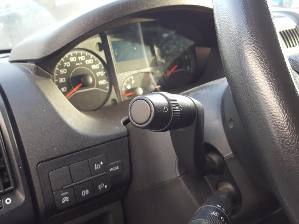 Peugeot Boxer gb 333 l2h2 bluehdi 140pk trekhaak | navigatie | cruise contr