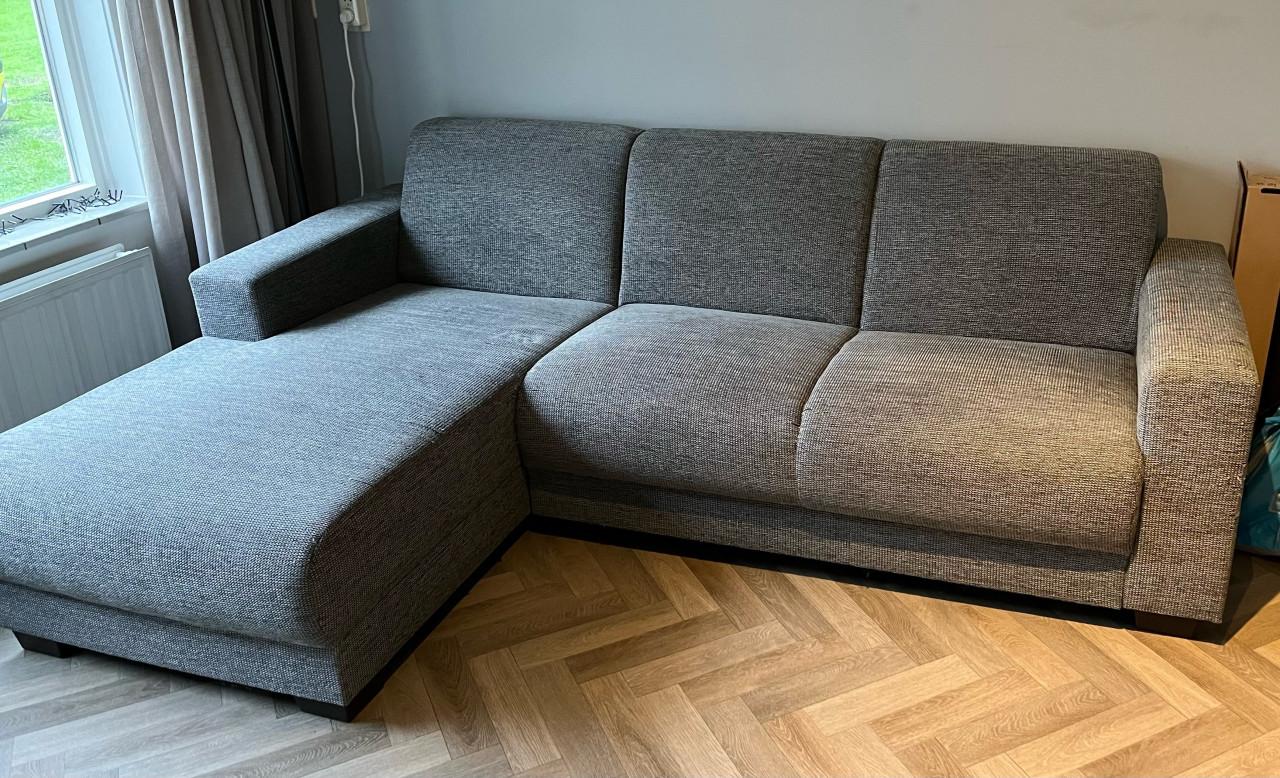 Zitbank met launch deel