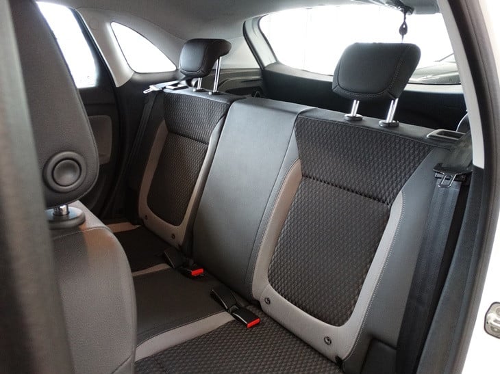 Opel Crossland X innovation 1.2 turbo 110pk automaat