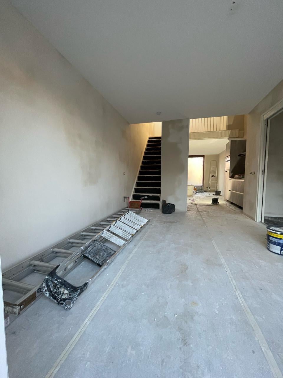 Stukadoors & Schillderwerk: 0687255401