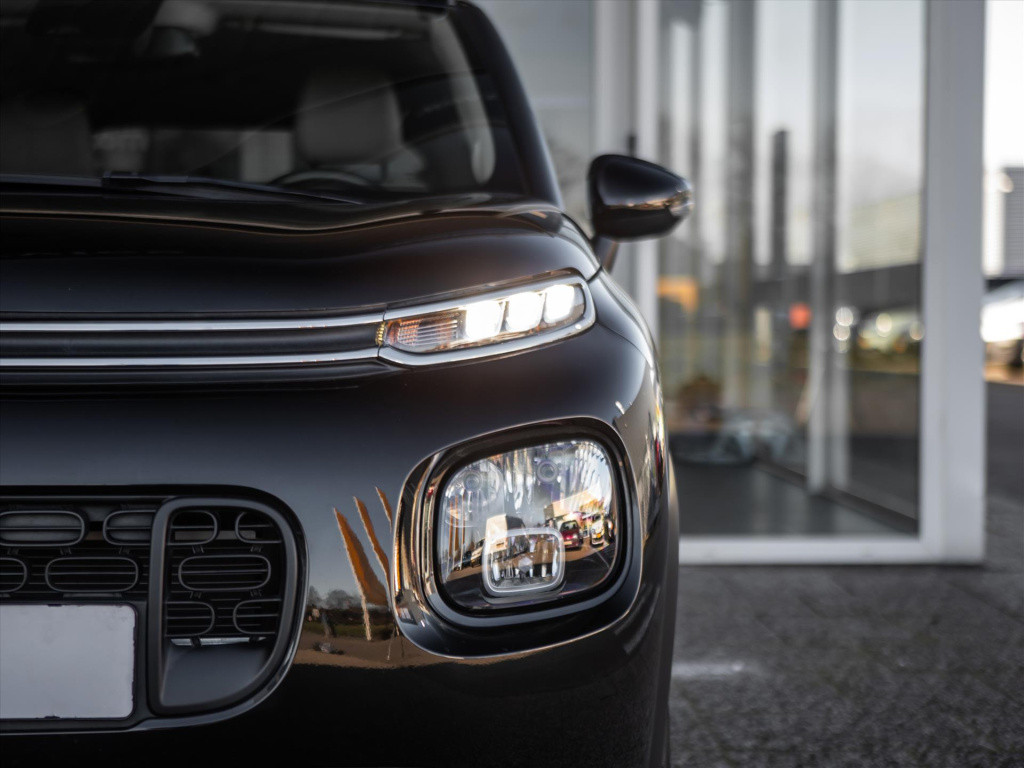 Citroen C3 Aircross 1.2 puretech 110pk feel automaat | navigatie | trekhaak