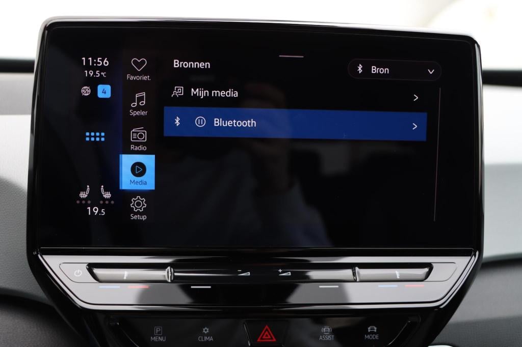 Volkswagen Id.3 pro 58 kwh | soh 94,9% |