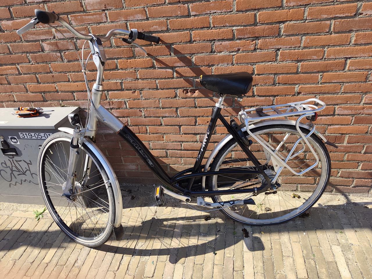 Stationsfiets en een opknapfiets