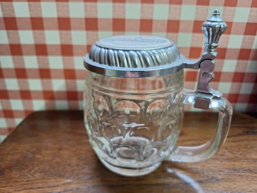 Leuke glazen bierpul met deksel – klaar voor het Oktoberfest!