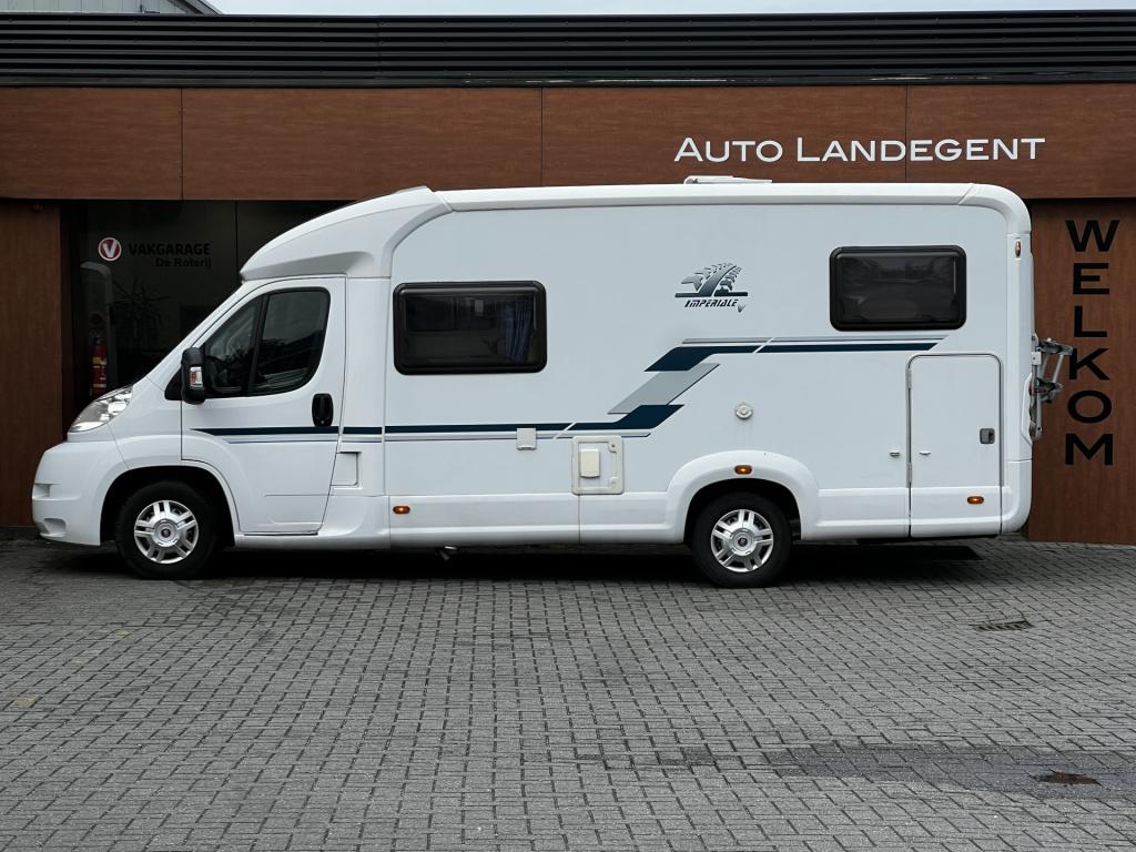 Weinsberg Onbekend r49 x250/2 | camera | groot bed | radio | luifel
