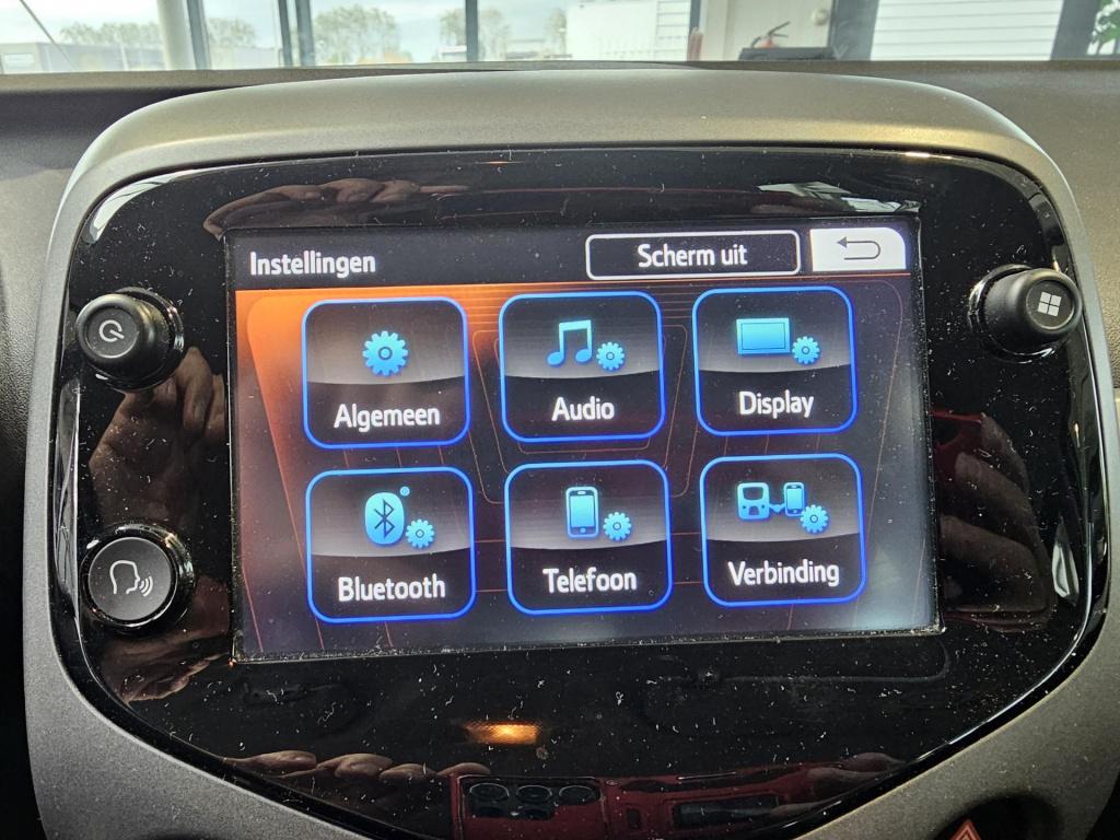 Toyota Aygo 1.0 vvt-i x-play limited