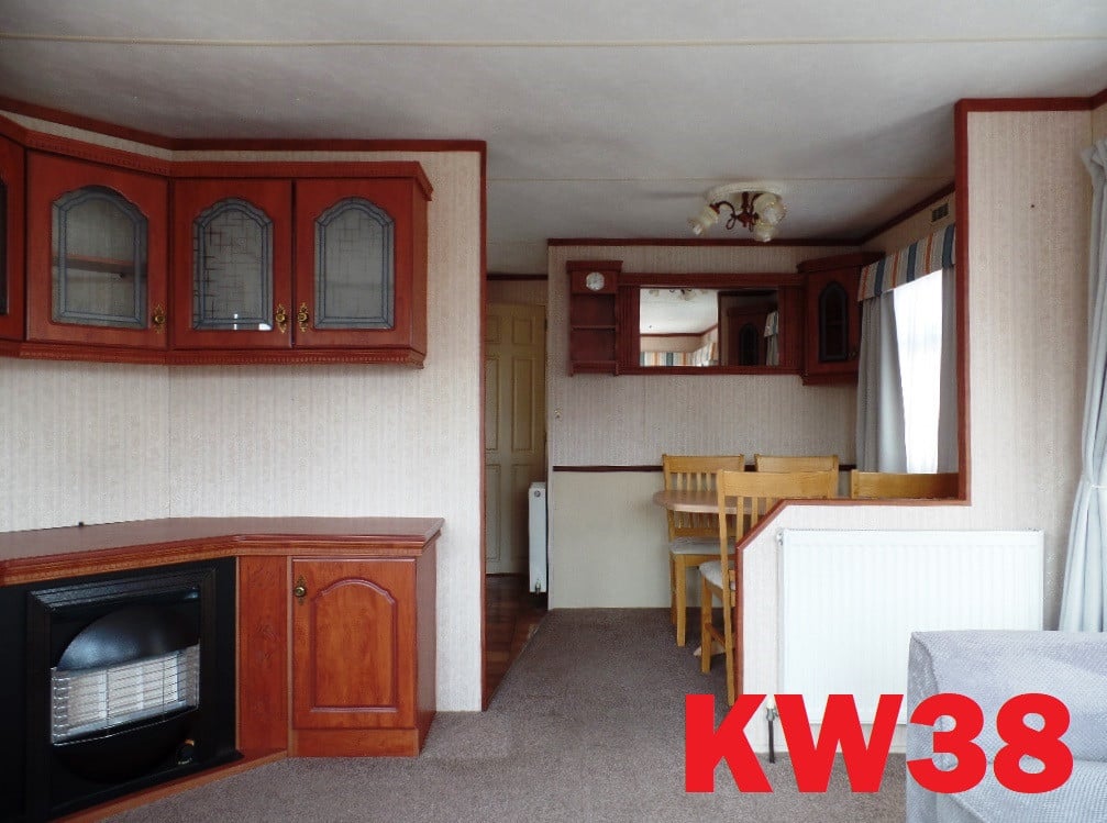 Keurige Willerby Granada met dubbel glas, CV en extra stahoogte te koop