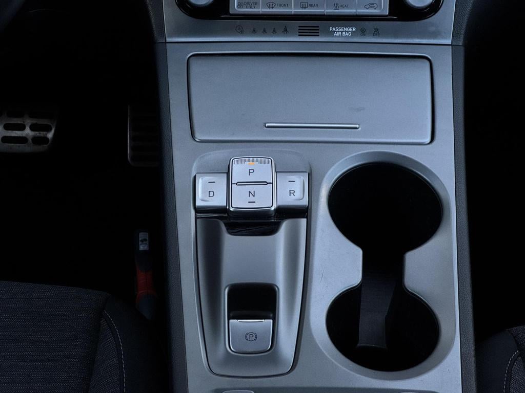 Hyundai Kona ev fashion 64 kwh 3-fase lader, soh 96%!