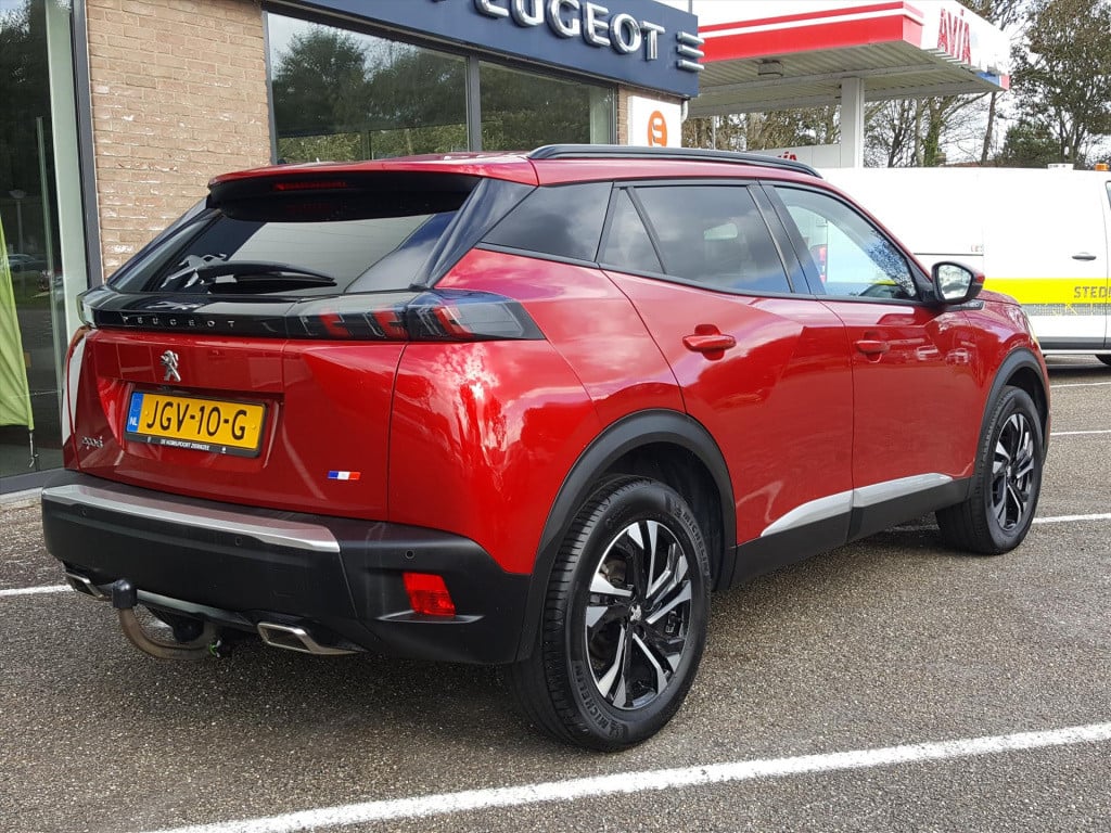 Peugeot 2008 allure pack 1.2 pt-130pk trekhaak | apple carplay & android au